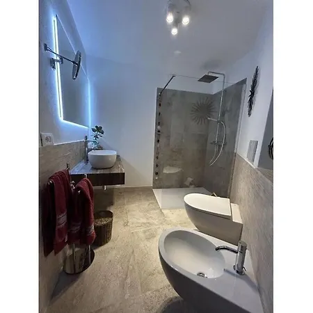 Casa Zuino Comfortable Сasa de vacaciones *